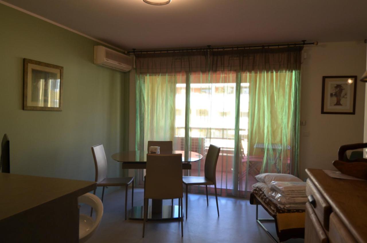 Appartement 3 Personnes Avec Coin Nuit Avec Terrasse Et Parking Quartier Du Port De Nice Exterior foto